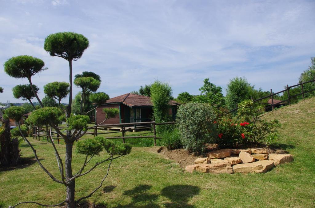 Camping Les Portes Du Beaujolais Anse Rum bild