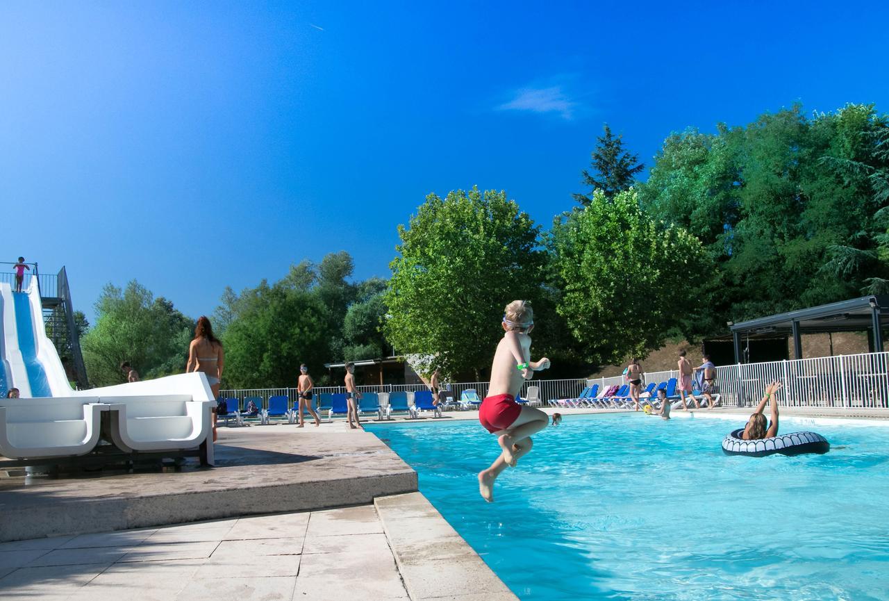 Camping Les Portes Du Beaujolais Anse Exteriör bild