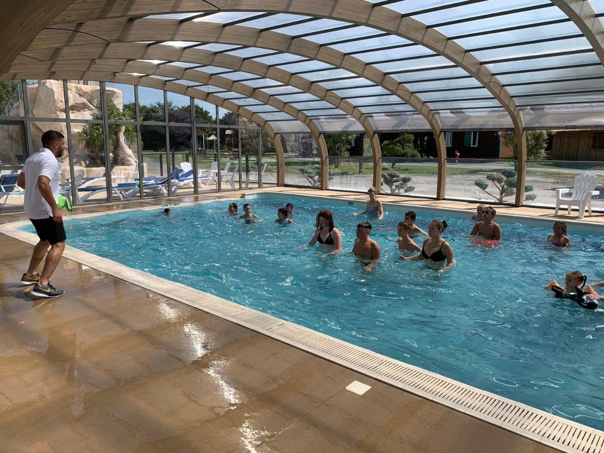 Camping Les Portes Du Beaujolais Anse Exteriör bild